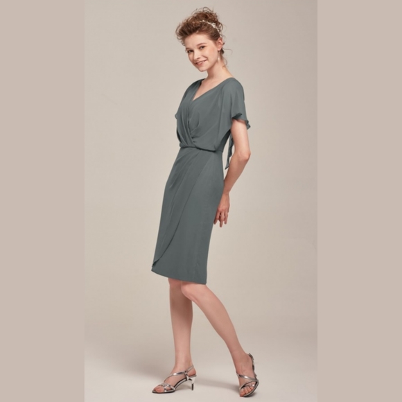 Gray Formal Chiffon Reese Wrap Dress, size 16 - Picture 7 of 14